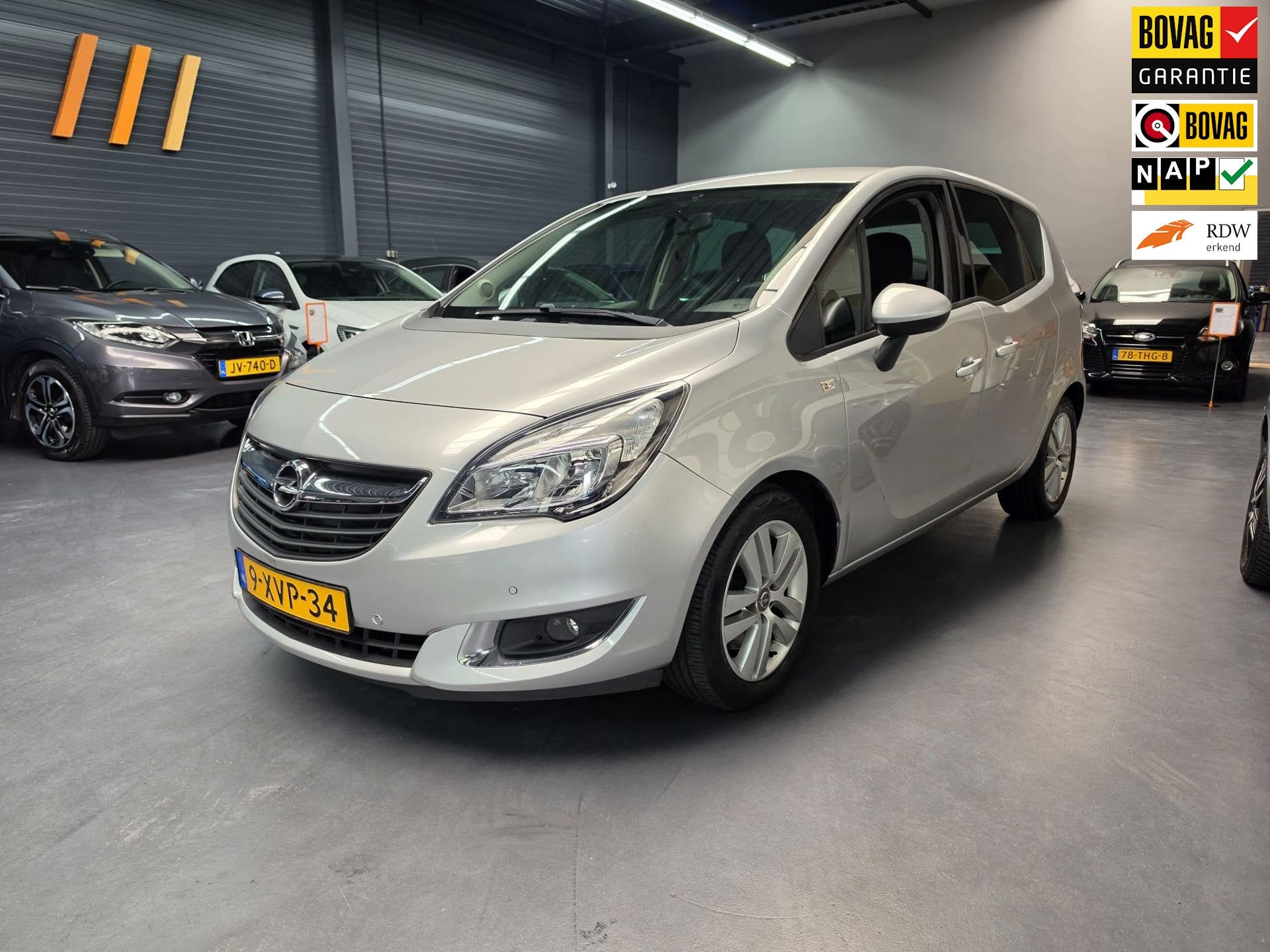 Opel Meriva 1.4 Turbo Design Edition PARKEERSENSOREN CRUISE, Auto's, Dealer onderhouden, Gebruikt, Euro 6, 4 cilinders