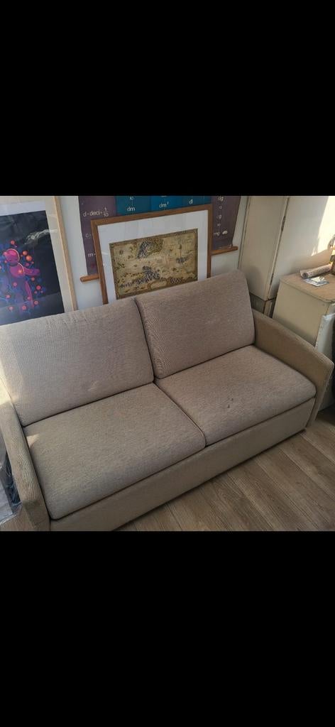 Stevige slaapbank met metalen frame, Huis en Inrichting, Slaapkamer | Slaapbanken, Ophalen, Gebruikt, Beige, Tweepersoons