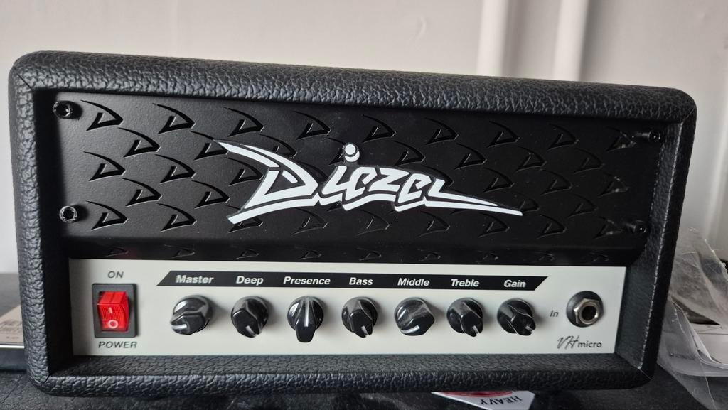 Diezel VH Micro Gitaarversterker Top - Compact en Krachtig, Muziek en Instrumenten, Ophalen, Zo goed als nieuw, Gitaar, Minder dan 50 watt