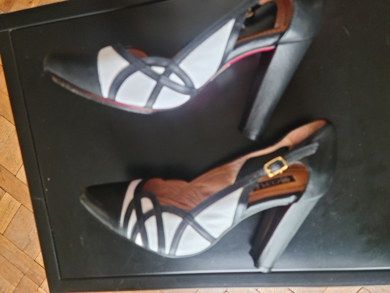 CUPLE Zwart/Wit Pumps Maat 38, Kleding | Dames, Pumps, Zwart, Nieuw, Ophalen of Verzenden