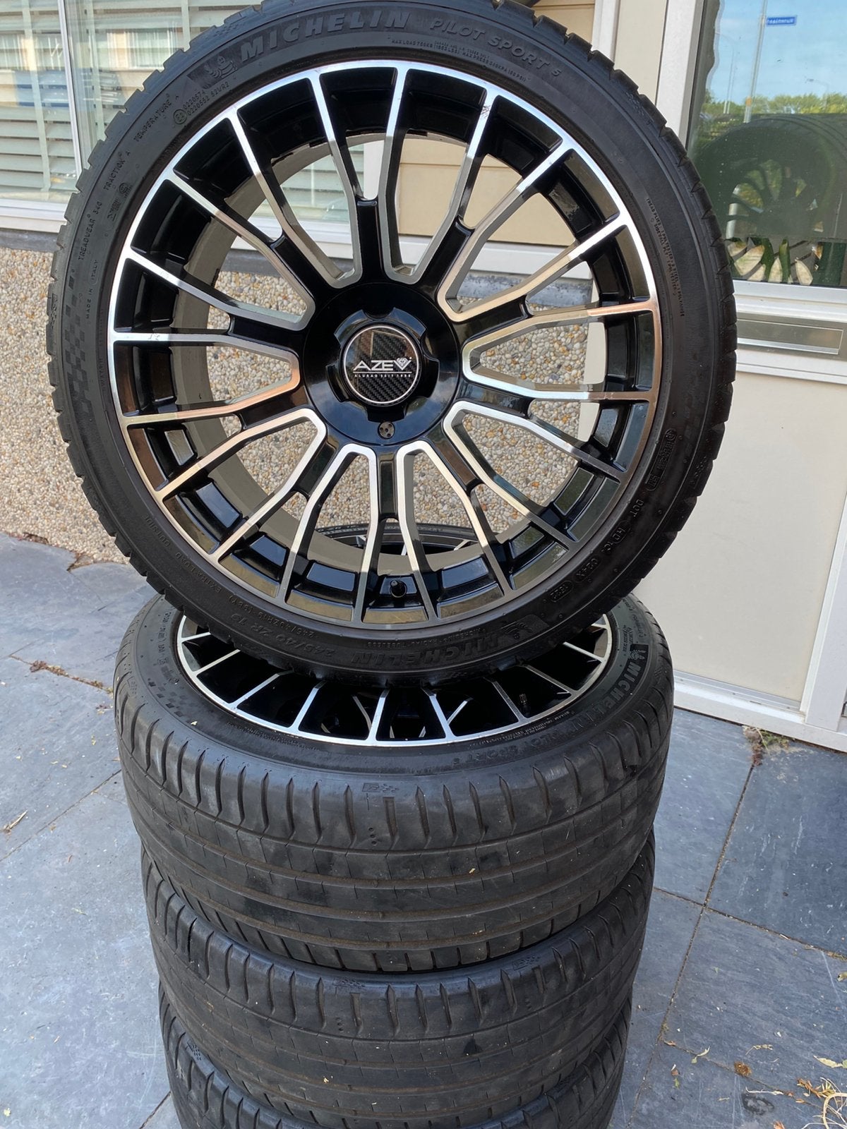 mooie velgen 19” origineel (AZE) 5X115 Insiagna B met Z.B., Auto-onderdelen, Banden en Velgen, Banden en Velgen, Personenwagen
