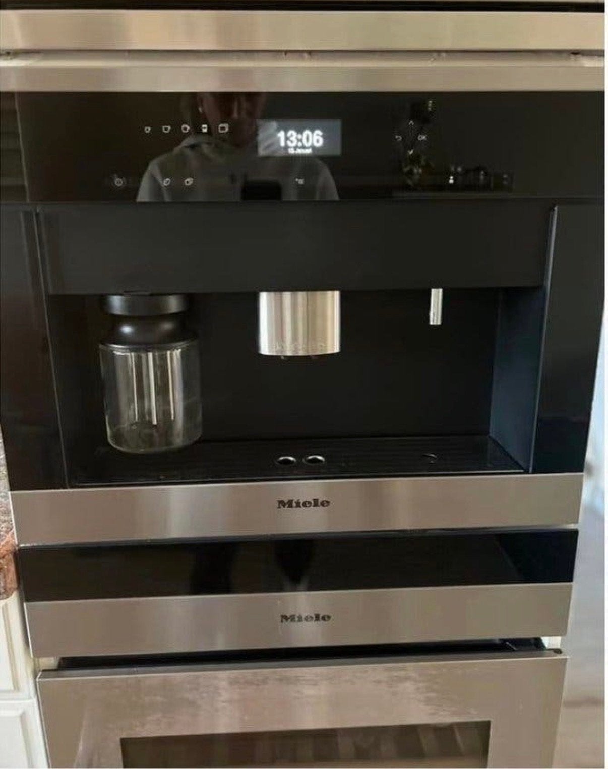 Zeer mooie goed werkende INBOUW MIELE CVA6401 kopjes 10.700, Ophalen, Afneembaar waterreservoir, 10 kopjes of meer, Koffiemachine