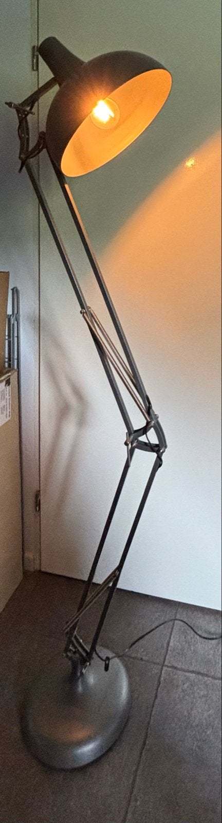Grote metalen vloerlamp - Verstelbaar design, Ophalen, Gebruikt, Metaal, 150 tot 200 cm