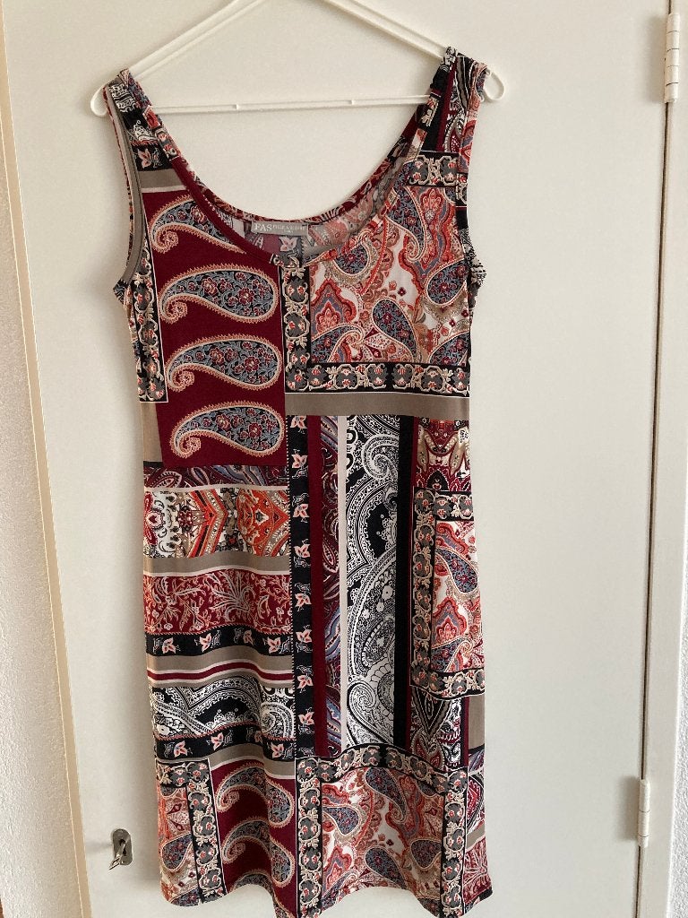 drie leuke jurkjes maat 38, Kleding | Dames, Jurken, Ophalen of Verzenden, Zo goed als nieuw, Maat 38/40 (M), Boven de knie