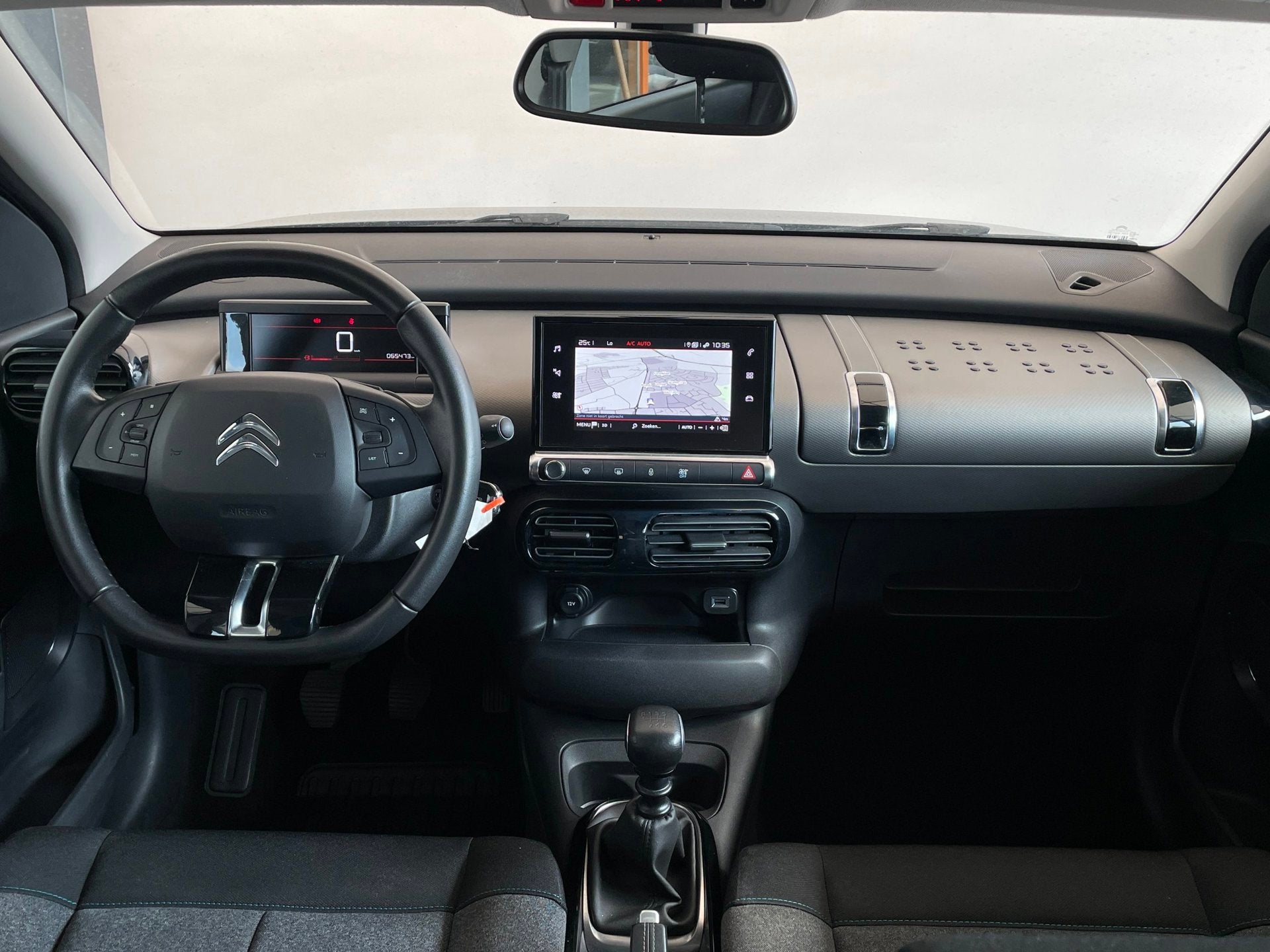 Citroen C4 CACTUS 1.2 PureTech Feel|Cruise Control|Carplay|C, Voorwielaandrijving, Parkeersensor, Gebruikt, Euro 6