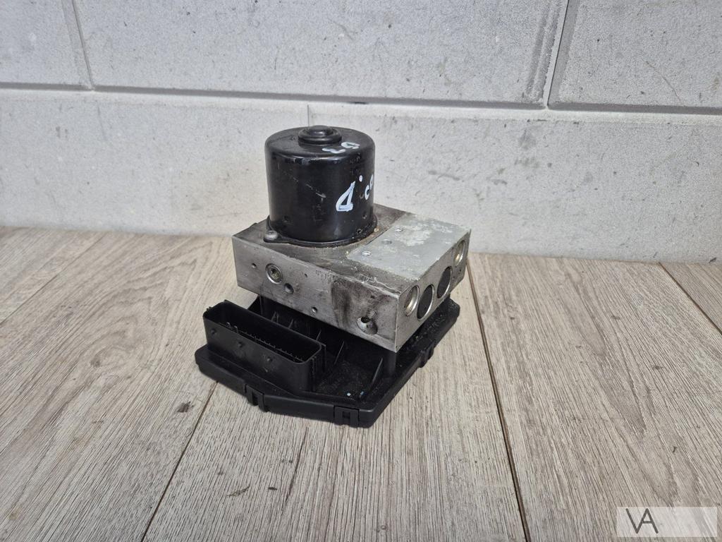 ABS pomp Mercedes C klasse W203 2000 - 2007 a2035451632 ESP, Gebruikt, -, Ophalen of Verzenden, -