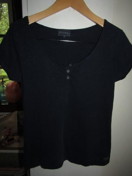 G031 BIEN BLEU mt M shirtje top donkerblauw metalen knoopjes, Maat 38/40 (M), Zo goed als nieuw, Korte mouw, Bien Bleu