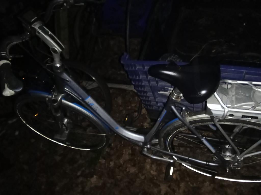Damesfiets grijs met blauwe accenten, Ophalen of Verzenden, Gebruikt, Overige merken