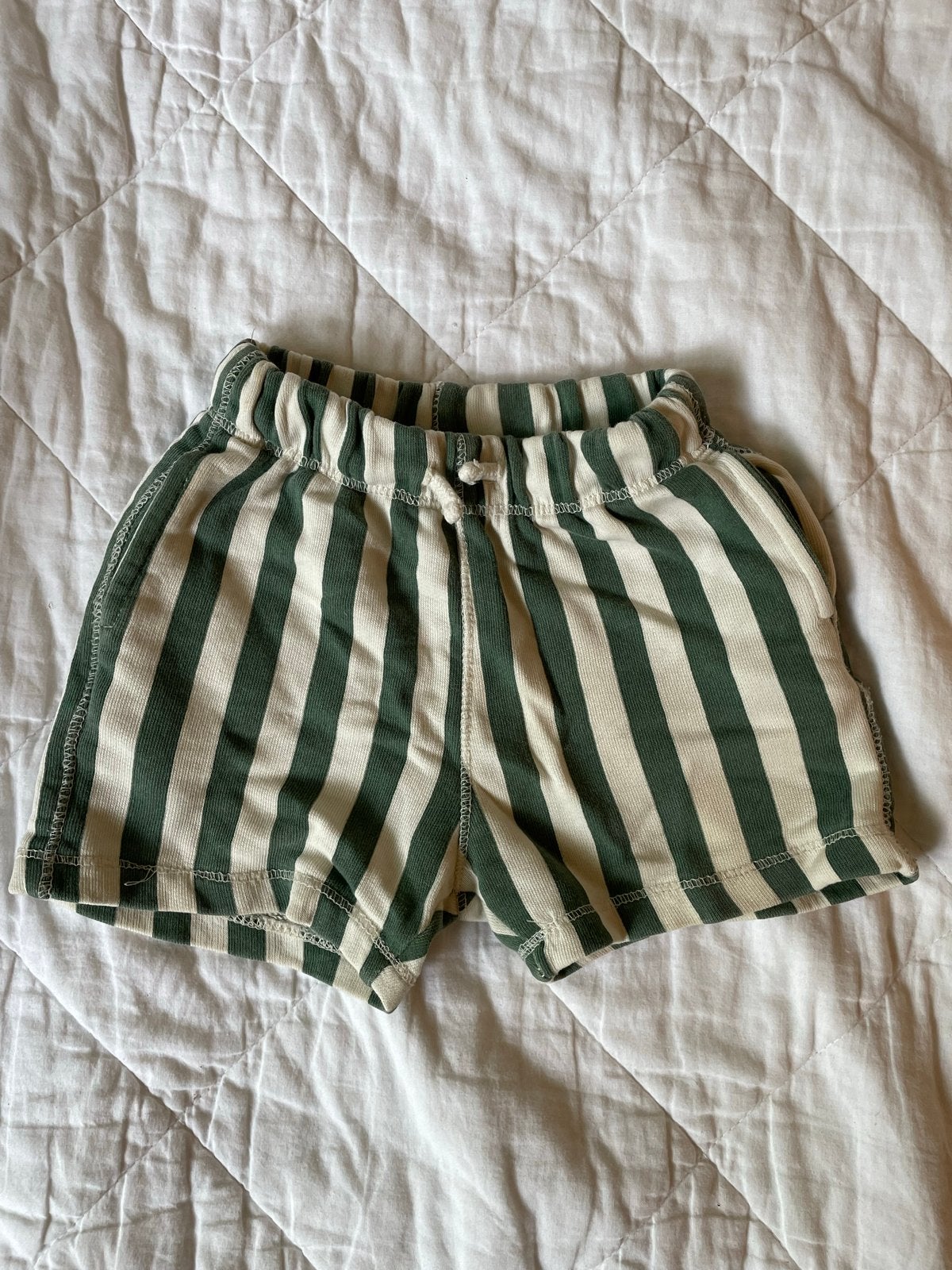 Zara gestreepte korte broek maat 92, Ophalen, Zo goed als nieuw, Jongen of Meisje, Broek