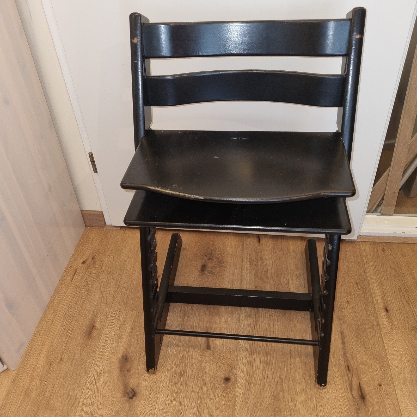Stokke tripp trapp stoel zwart, Huis en Inrichting, Ophalen, Gebruikt, Zwart, Eén