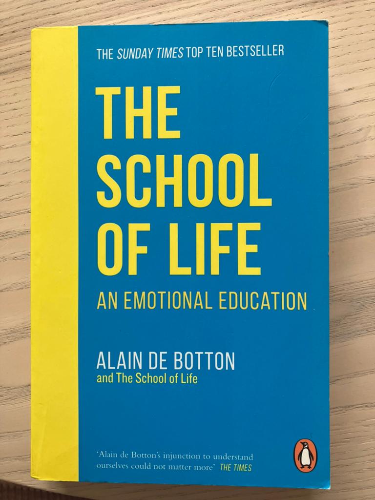 Alain de Botton - The School of Life emotional education, Ophalen of Verzenden, Zo goed als nieuw, Alain de Botton