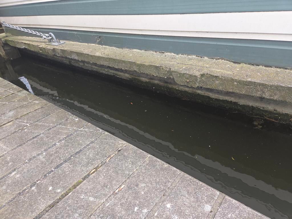 GRATIS AF TE HALEN!!! Betonnenbak woonark 12.5 x3.70, Ophalen, Hout, Minder dan 3 meter