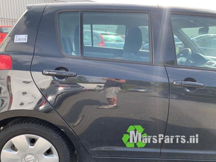 Portier 4Deurs rechts-achter van een Suzuki Swift, Gebruikt, -, Deur, -