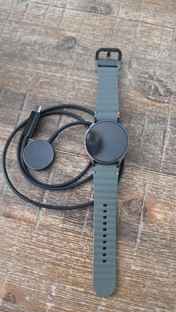 Samsung Galaxy Watch 7 40mm, Ophalen of Verzenden, Zo goed als nieuw, Samsung, Waterdicht