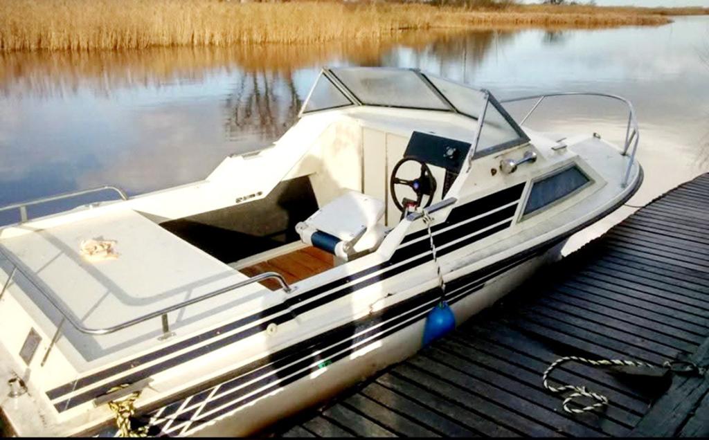 Motorboot + trailer met 30PK motor, Ophalen, Trailer