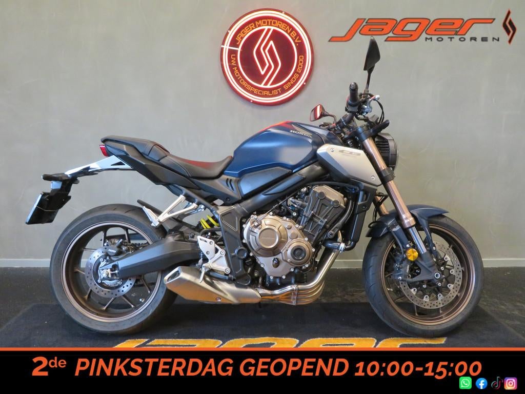 Honda CB 650 R NIEUWSTAAT! (bj 2022), Motoren, Motoren | Honda, 649 cc, Bedrijf, Naked bike