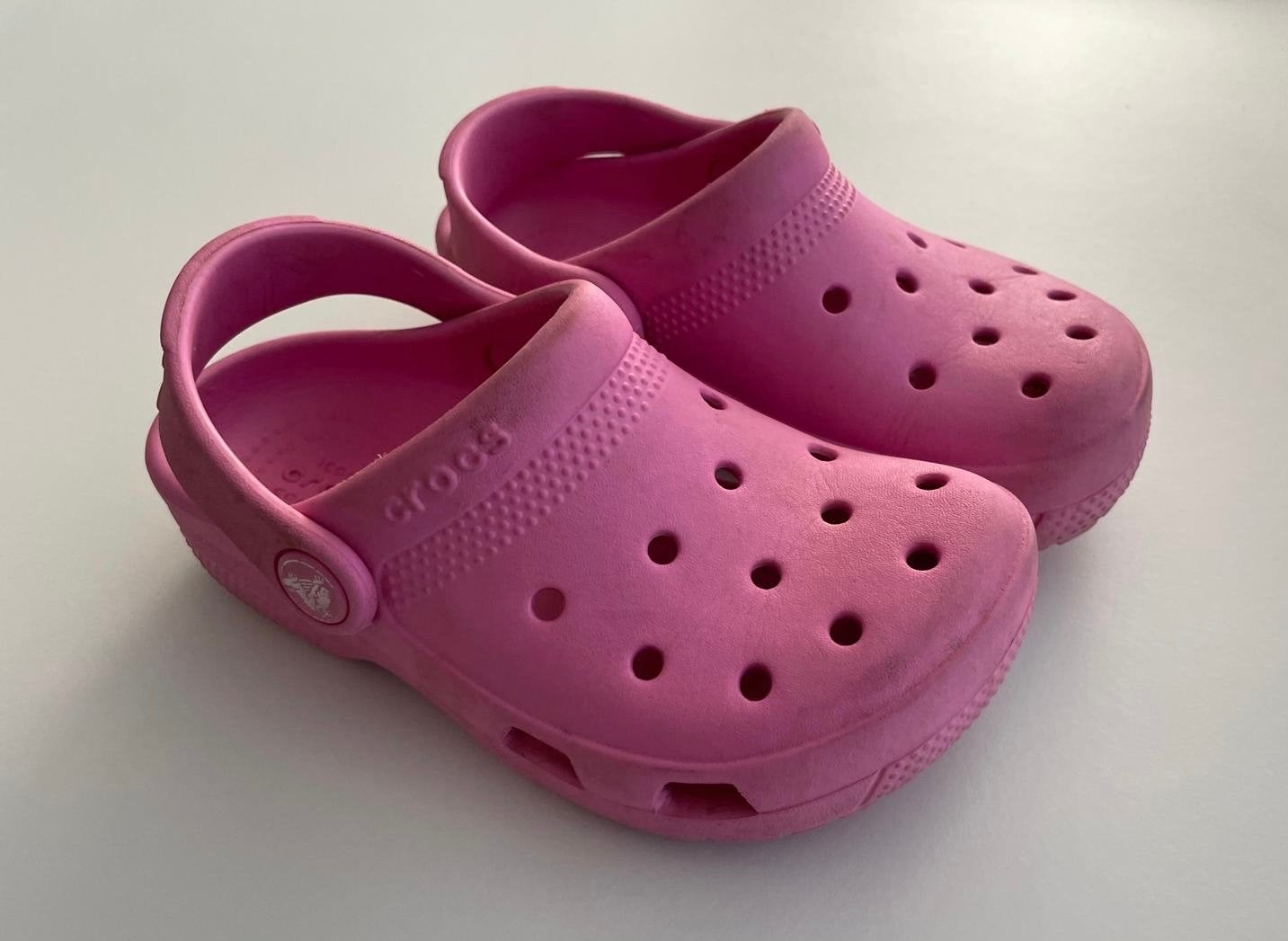 Roze Crocs C10 (maat 27-28) in zeer goede staat, Ophalen of Verzenden, Zo goed als nieuw, Meisje