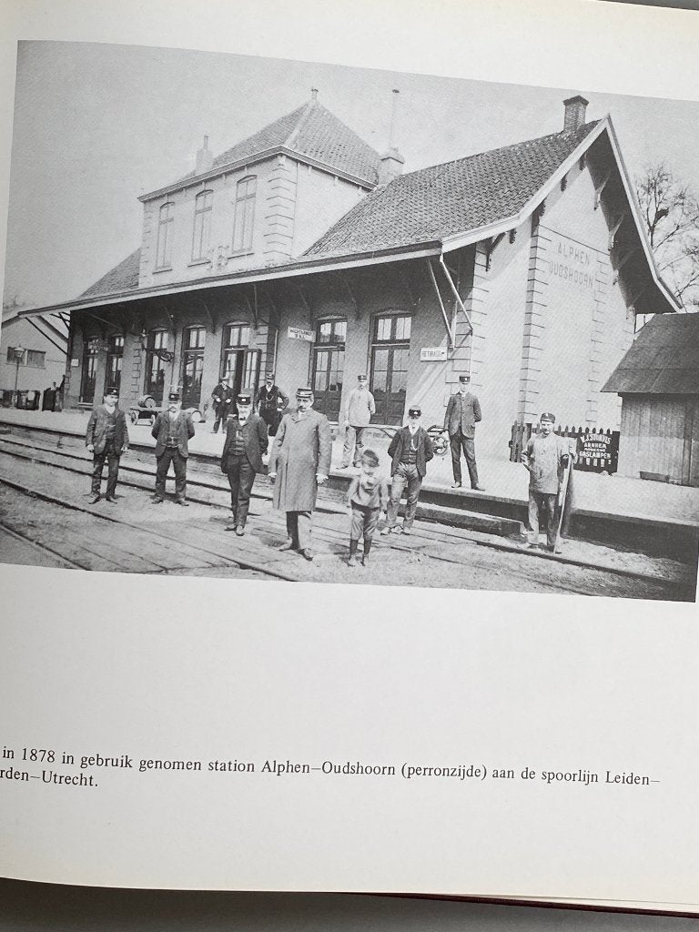 briefkaarten ALPHEN, OUDSHOORN, AARLANDERVEEN, ZWAMMERDAM, Ophalen of Verzenden, 20e eeuw of later, Zo goed als nieuw