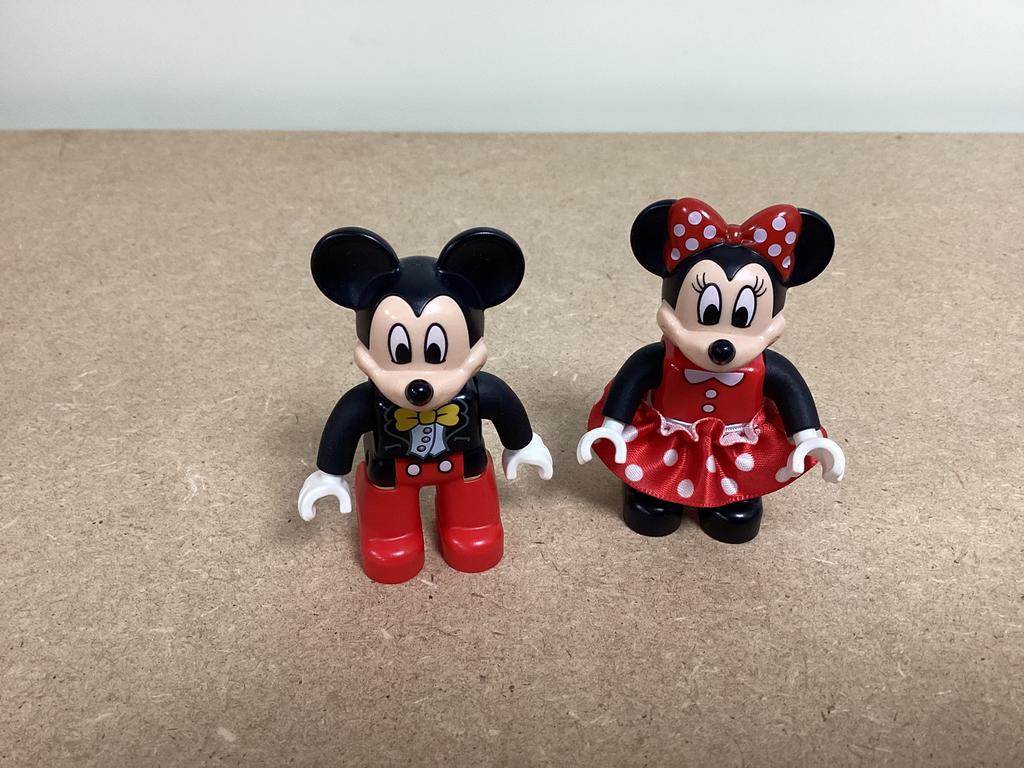 Duplo poppetjes Disney Micke Mouse en Minnie Mouse, Aastvej 1, 7190 Billund, Denemarken, Product.compliance@LEGO.com, Ophalen of Verzenden