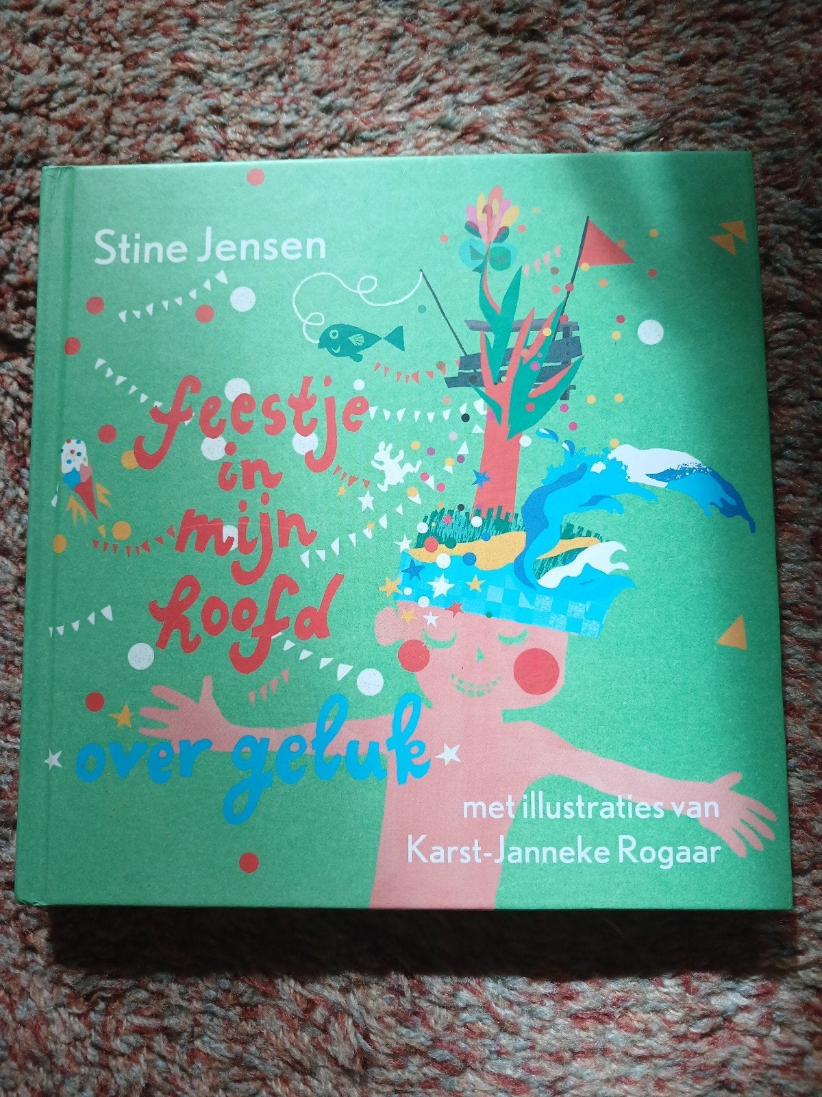 Feestje in mijn hoofd - Over geluk (Stine Jensen), Ophalen of Verzenden, Zo goed als nieuw, Stine Jensen, Non-fictie
