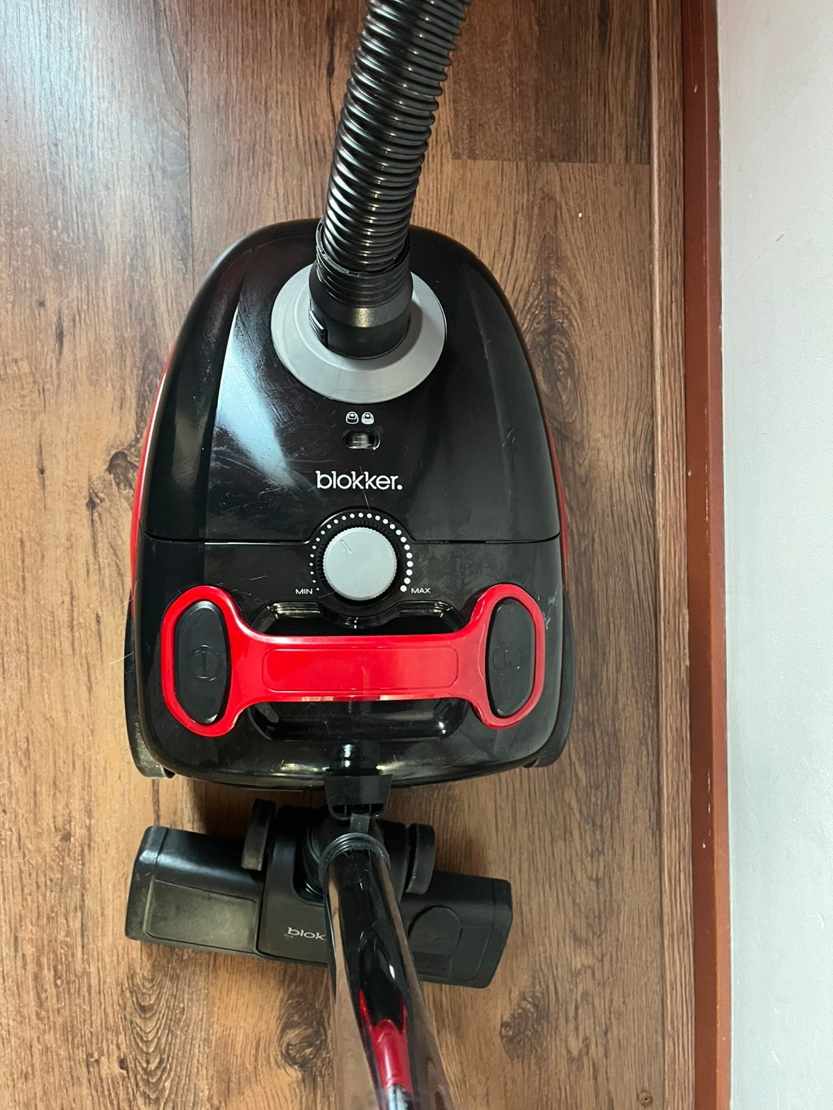 Blokker stofzuiger met opzetstuk + 3 stofzuigerzakken, Gebruikt, Sledestofzuiger, Minder dan 1200 watt, Ophalen