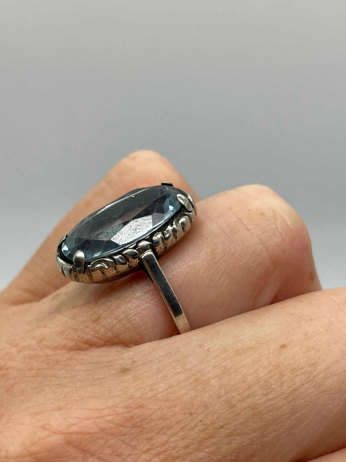 F328 Prachtige zilveren aquamarijn ring maat 17,5, Sieraden, Tassen en Uiterlijk, Antieke sieraden, Ophalen of Verzenden, Zilver