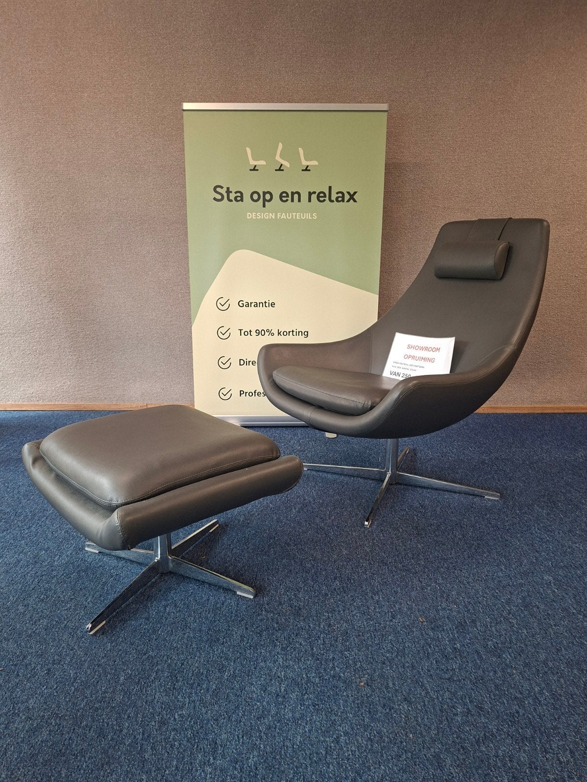 Relax fauteuil Met Voetenbankje OPRUIMING LAATSTE KANS !, Minder dan 75 cm, Ophalen of Verzenden, Staopenrelax@gmail.com, Sta-op-en-relax