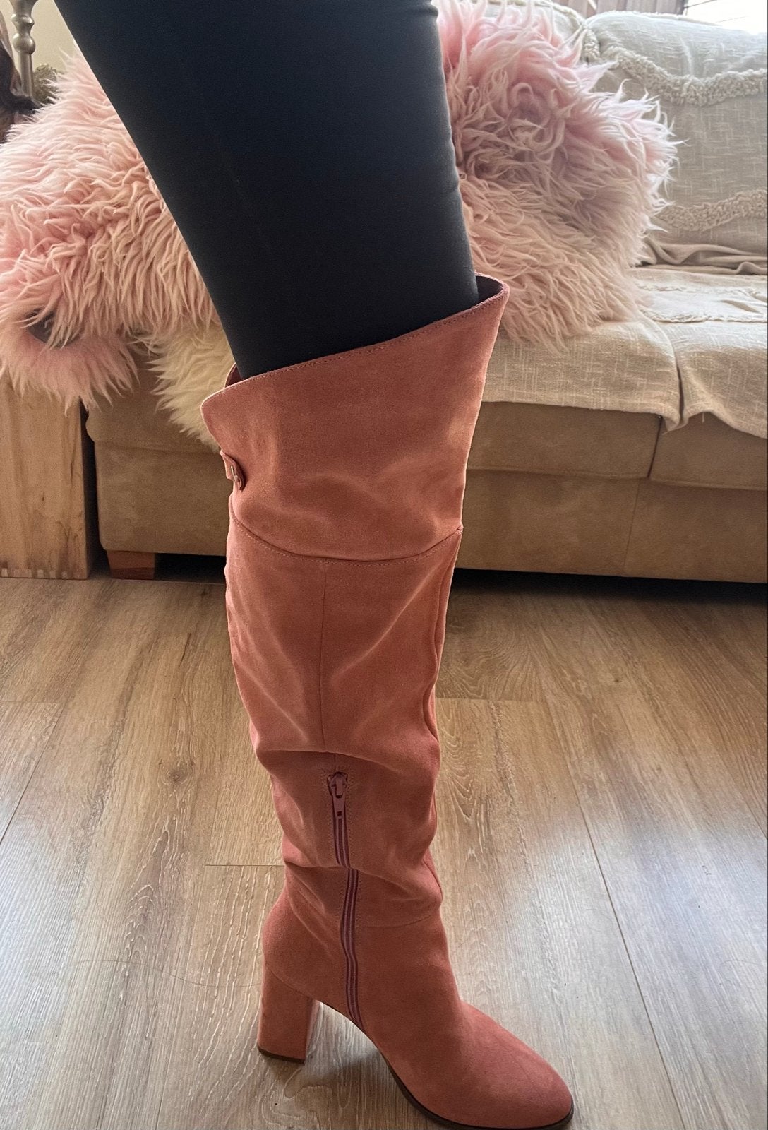 Hoge roze suède laarzen, over de knie, maat 39, goede staat, Ophalen of Verzenden, Nieuw, Roze, Hoge laarzen