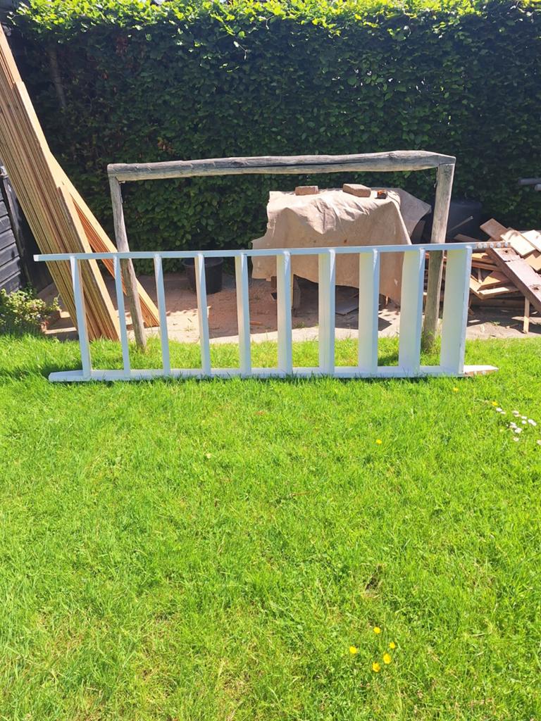 Gratis trap hout, Doe-het-zelf en Verbouw, Ladders en Trappen, Ophalen of Verzenden, Gebruikt, 2 tot 4 meter