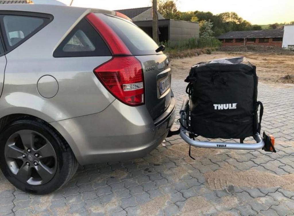 Thule trekhaakbox bagagetas + fietsendrager voor 3 fietsen, Ophalen, Gebruikt