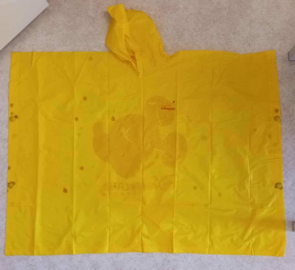Te Koop: Een originele, gele Disney poncho., Caravans en Kamperen, Regenkleding, Ophalen of Verzenden, Gebruikt, Regenponcho, Dames