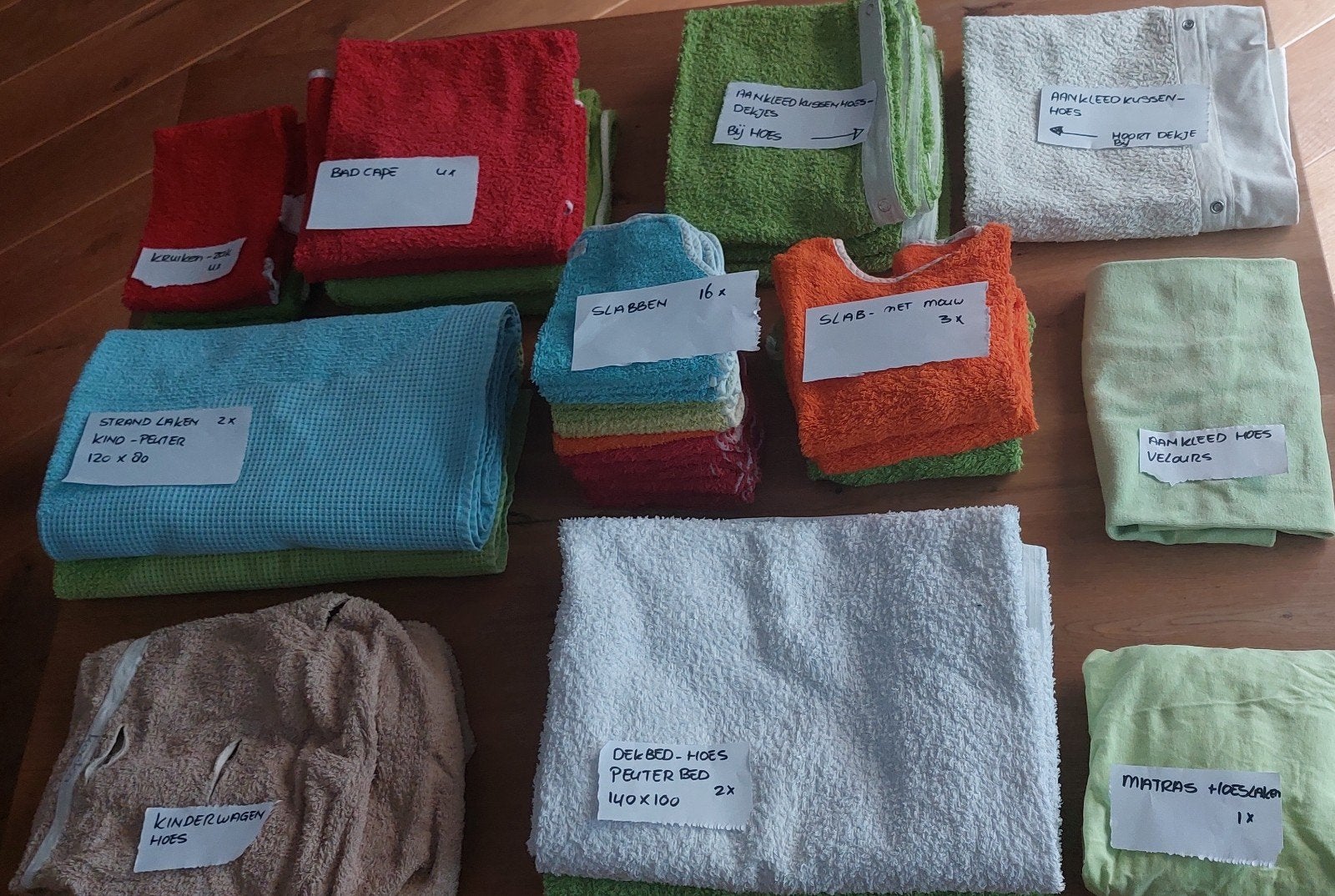 KOEKA babyproducten: slabben, badcape, aankleed en meer, Kinderen en Baby's, Ophalen of Verzenden