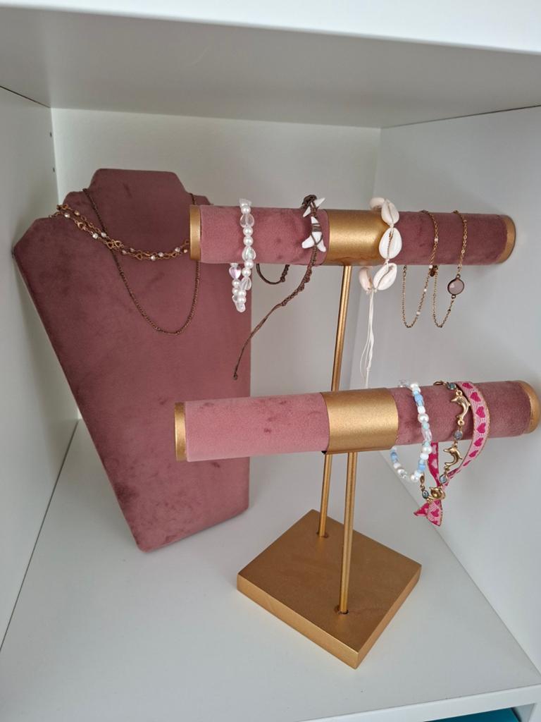 Sieradenrekjes - Roze fluweel en goudkleurig, Ophalen, Zo goed als nieuw, Roze, Overige materialen