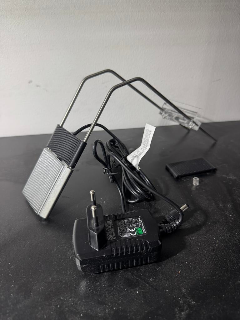 Dennerle nano aquarium lamp nieuw led, Ophalen, Zo goed als nieuw, Leeg aquarium