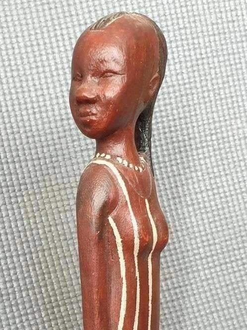 Vintage tribale kunstfiguur van een afrikaans blind vrouw, Antiek en Kunst, Kunst | Niet-Westerse kunst, Hout, Afrika, Ophalen of Verzenden