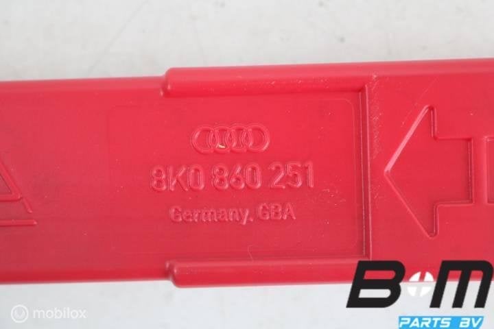 Gevarendriehoek Audi A4 8W Avant 8K0860251, Gebruikt