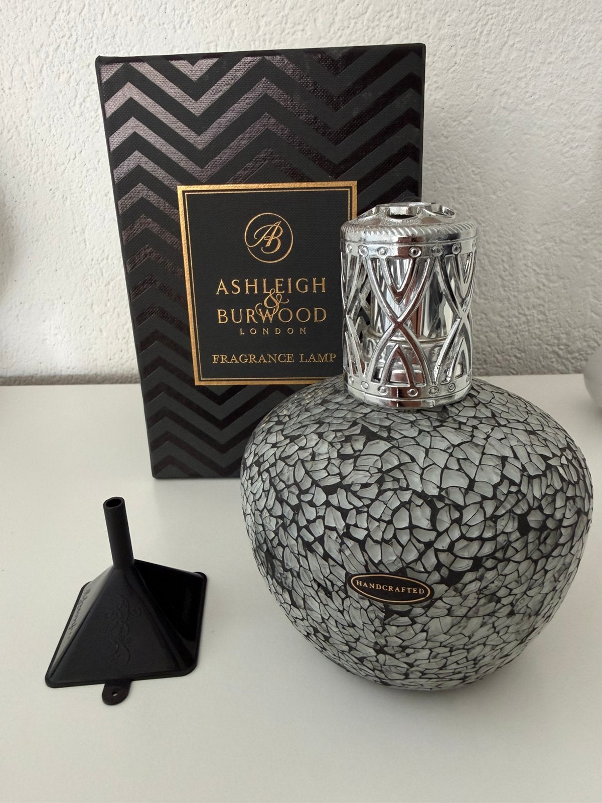 Ashleigh & Burwood geurlamp, Ophalen, Gebruikt