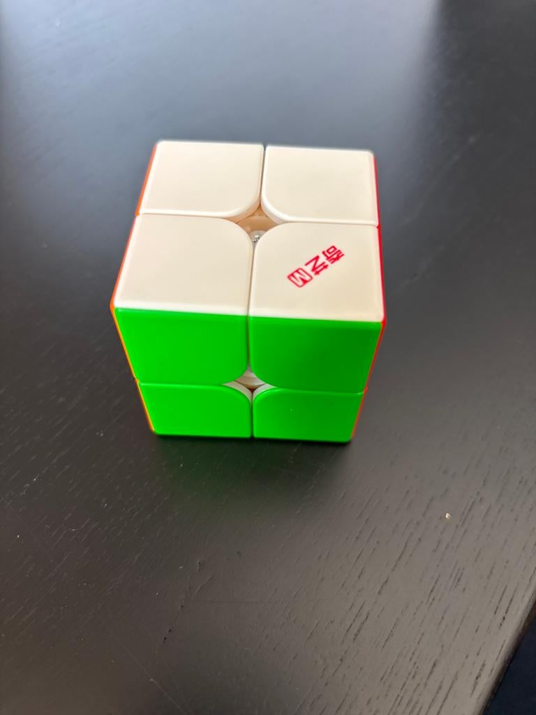 QiYi m pro 2x2 (magnetic ball core) rubiks kubus, Ophalen of Verzenden
