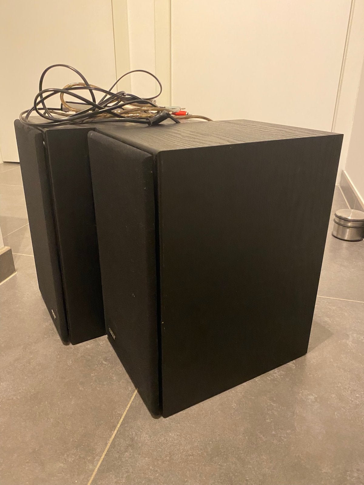 Edifier multimedia speaker R2600