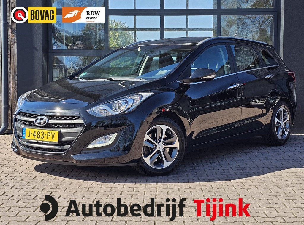 Hyundai i30 1.6 GDi Comfort | Automaat | Camera | Stoelverwa, Gebruikt, 4 cilinders, Met garantie (alle), Bedrijf