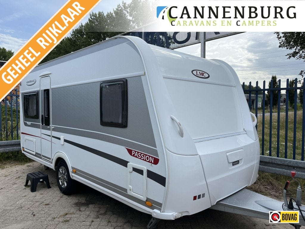 LMC Passion 440 D VT-Isabella Vloerverwarm, Rondzit, Overige typen, Bedrijf, Schokbreker