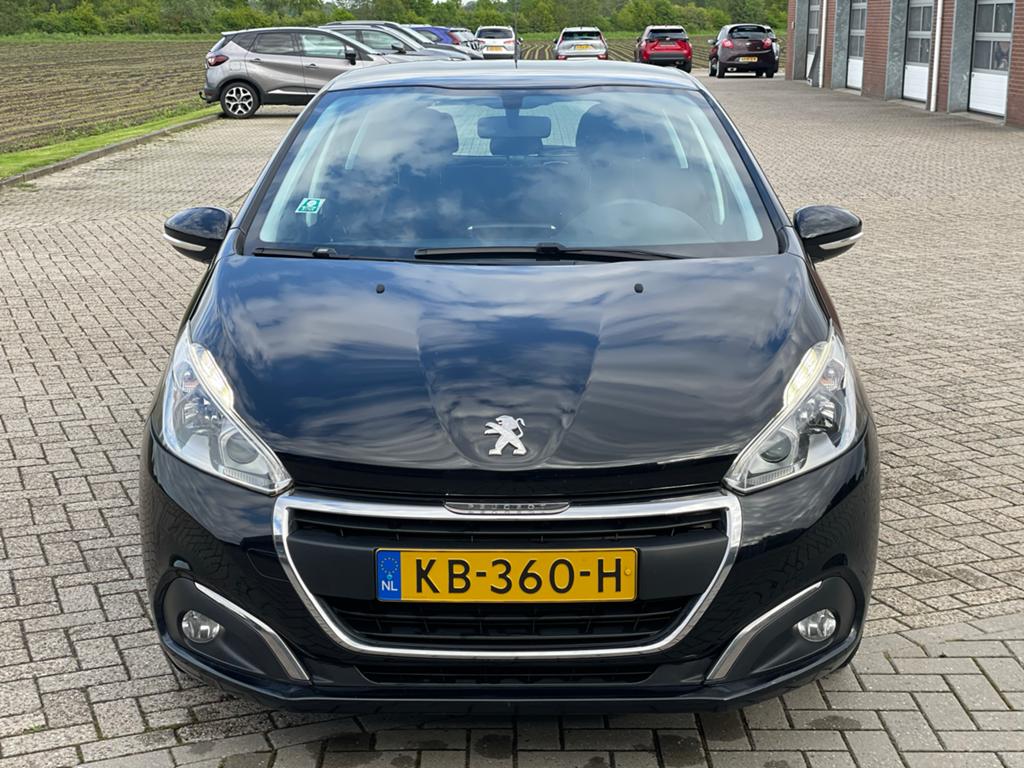 Peugeot 208 1.2 VTI 60KW/82PK 5-D 2016 Zwart, Auto's, Voorwielaandrijving, 31 €/maand, 1199 cc, Origineel Nederlands