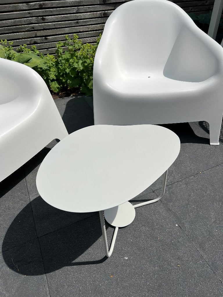 Tafeltje bijzettafel NIEUW lichtgrijs, Minder dan 45 cm, Metaal of Aluminium, Nieuw, Overige vormen