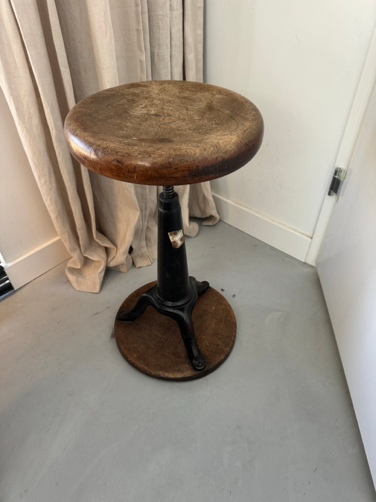Vintage industriële kruk, in hoogte verstelbaar, Ophalen