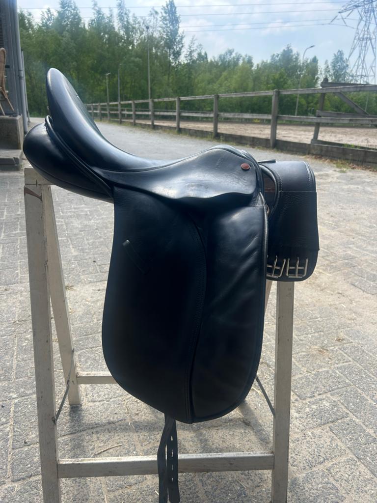 Euroriding diamant dressuurzadel 16inch, Dieren en Toebehoren, Paarden en Pony's | Zadels, Ophalen of Verzenden, Gebruikt, Dressuur