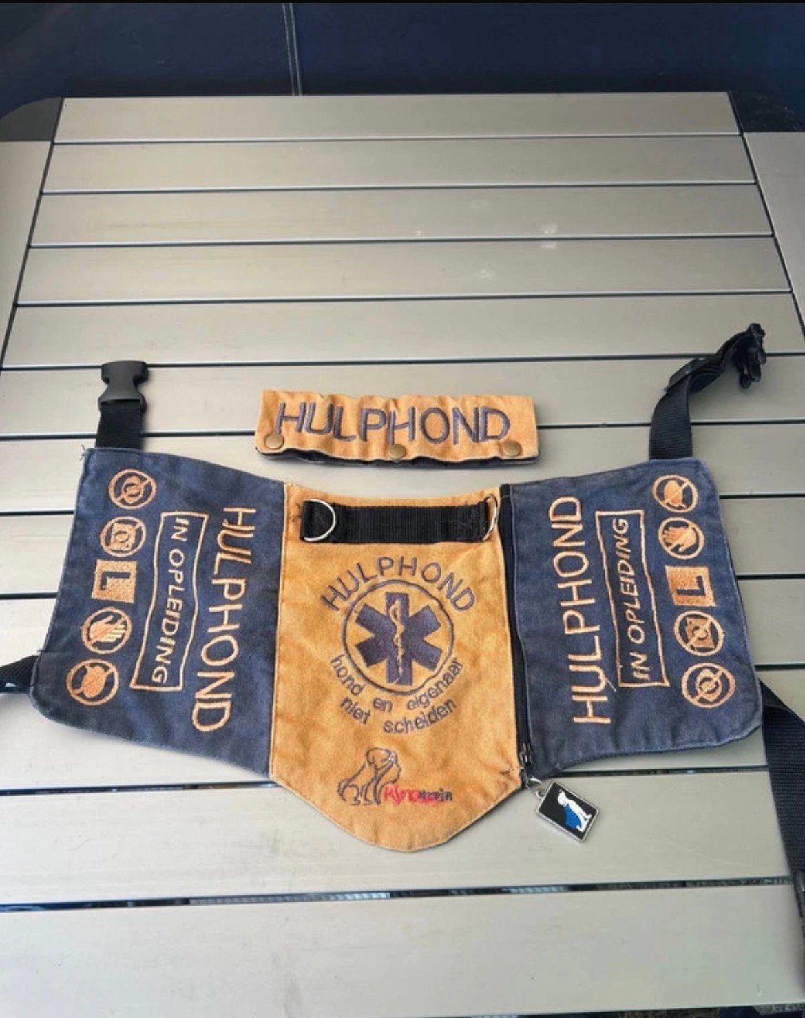 Hulphond dekje + sleeve, Ophalen of Verzenden, Zo goed als nieuw