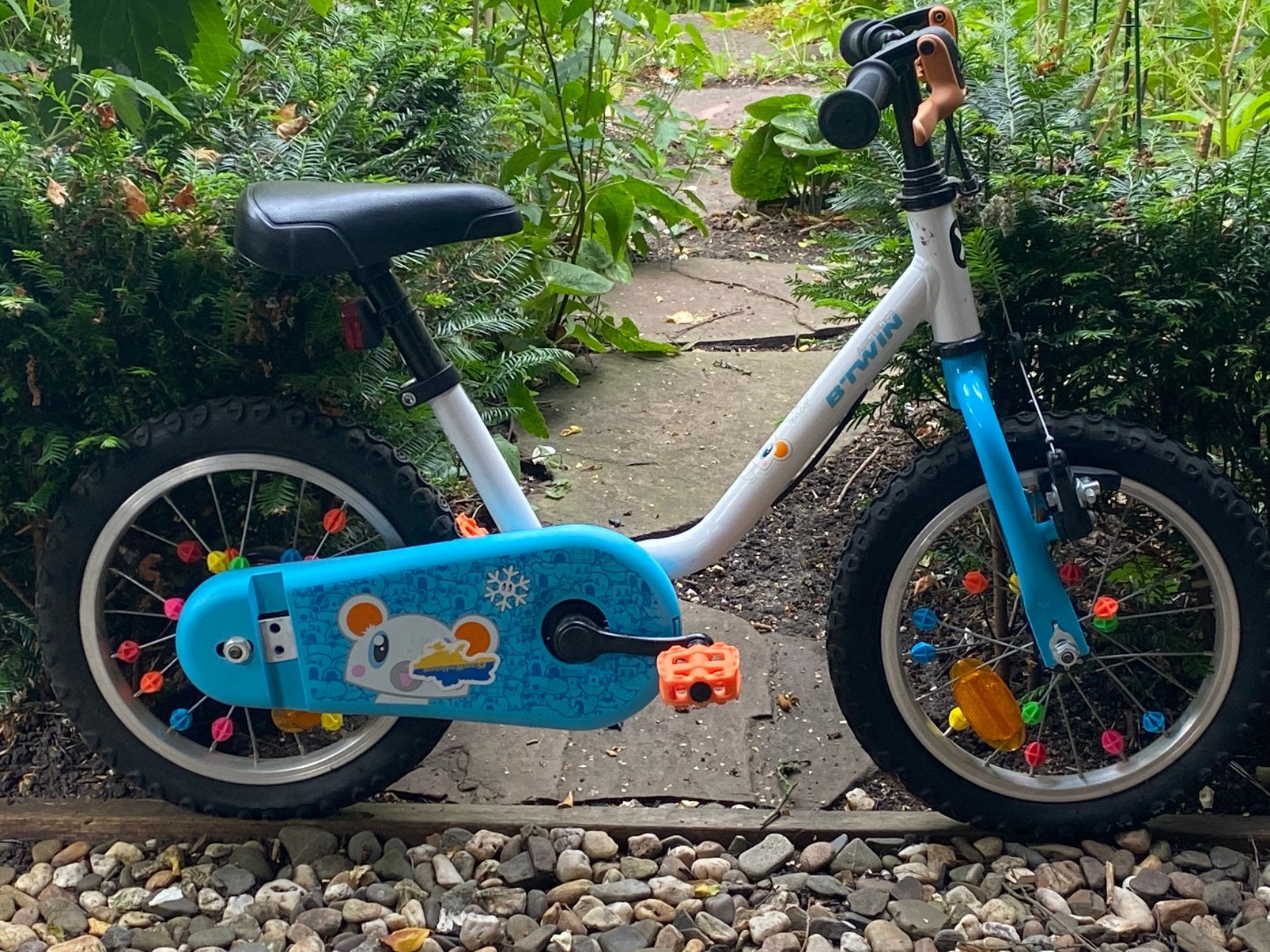 B-Twin kinderfiets 13 inch, Fietsen en Brommers, Fietsen | Kinderfietsjes, Ophalen, Zijwieltjes, Gebruikt, Velgrem