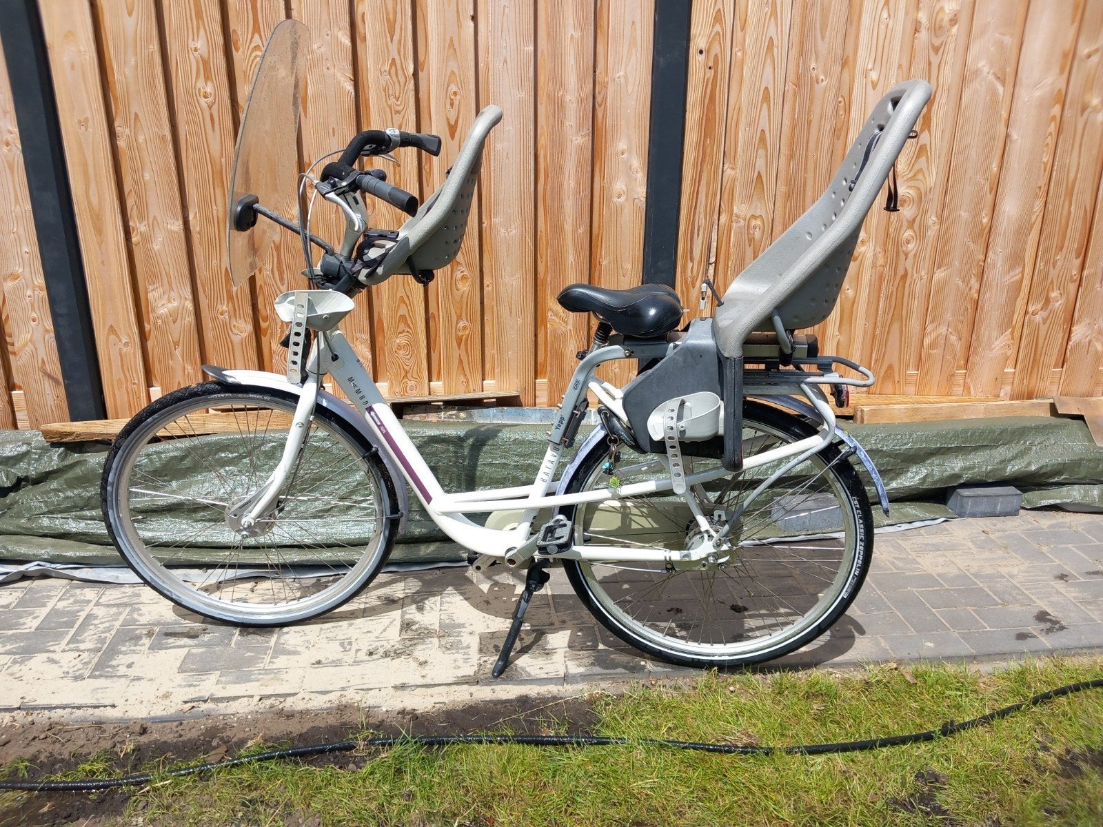 Moederfiets Batavus Mambo met voor en achterzitje Yepp, Ophalen, 2 zitjes, Gebruikt, Versnellingen