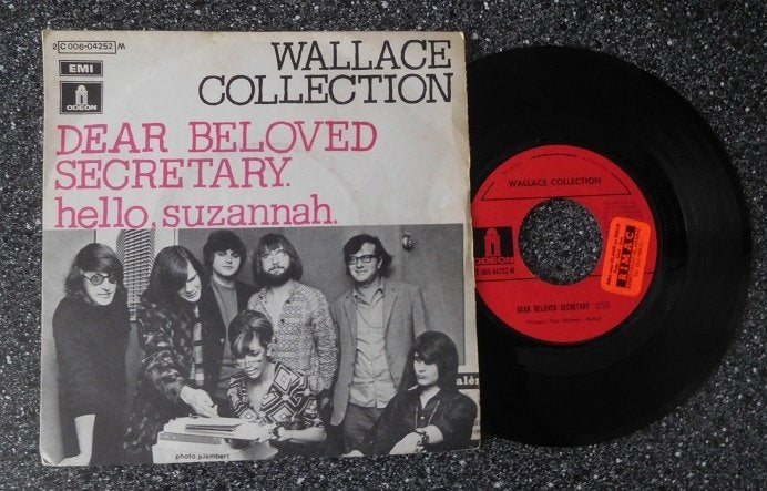 Wallace Collection - dear beloved secretary (vanaf € 2,00), Ophalen of Verzenden, Zo goed als nieuw, 7 inch, Pop