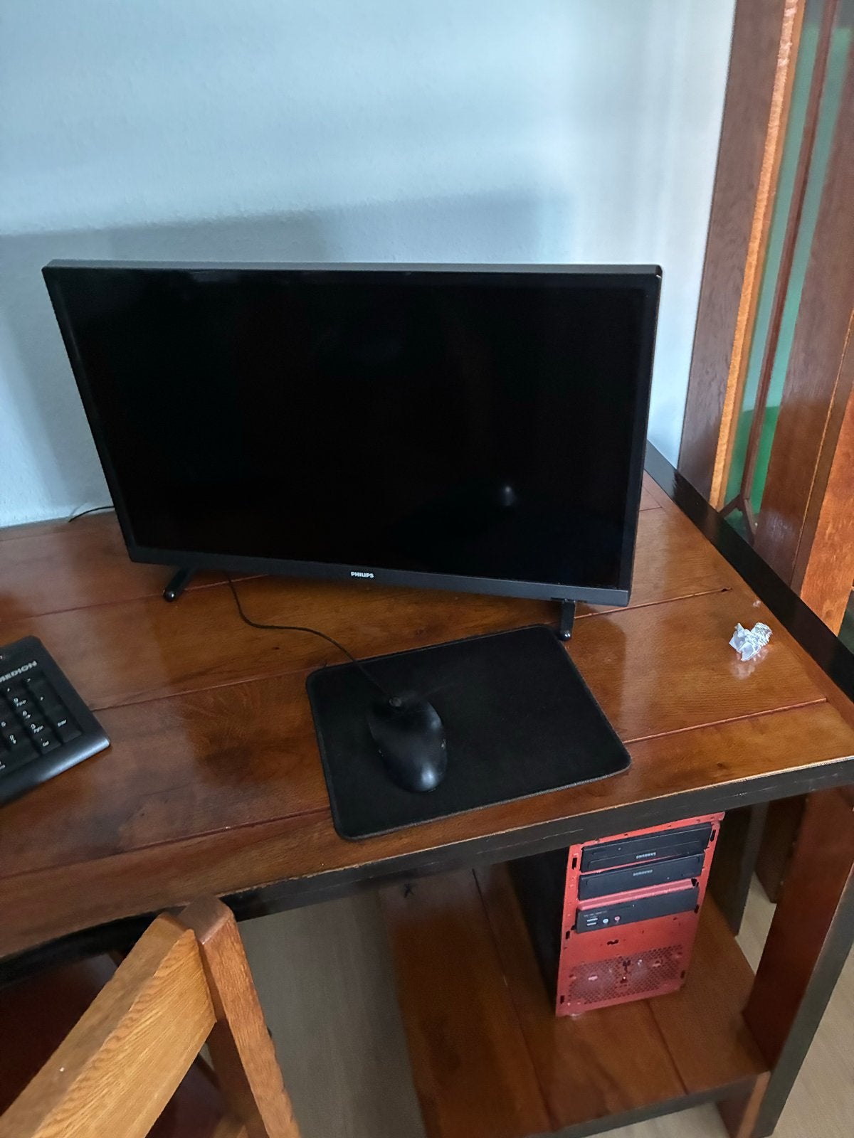 Philips TV 32 inch met afstandsbediening, Ophalen, Philips, 50 Hz, Gebruikt